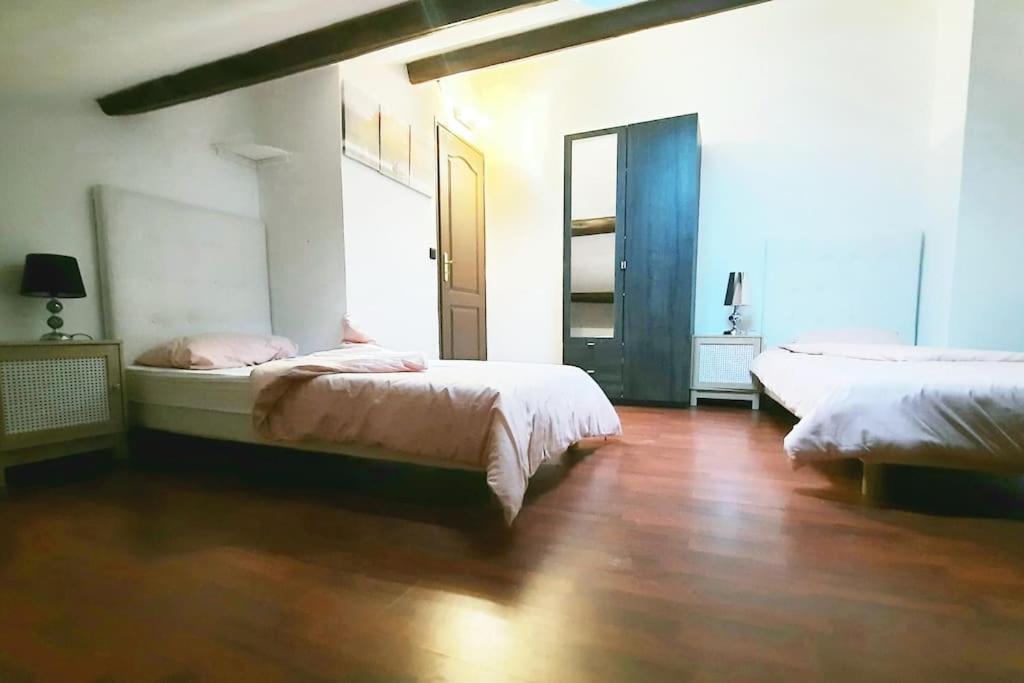 Villa Confortable Avec Jacuzzi A Chevannes Chevannes  المظهر الخارجي الصورة
