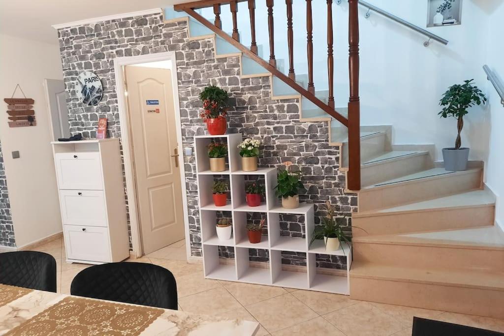 Villa Confortable Avec Jacuzzi A Chevannes Chevannes  المظهر الخارجي الصورة