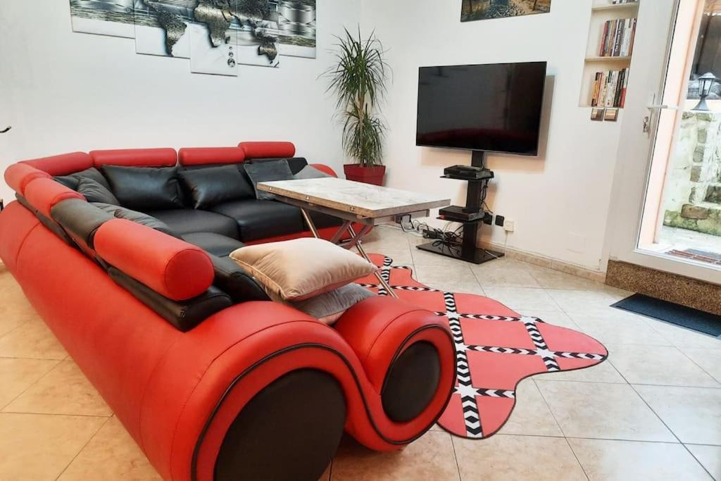 Villa Confortable Avec Jacuzzi A Chevannes Chevannes  المظهر الخارجي الصورة